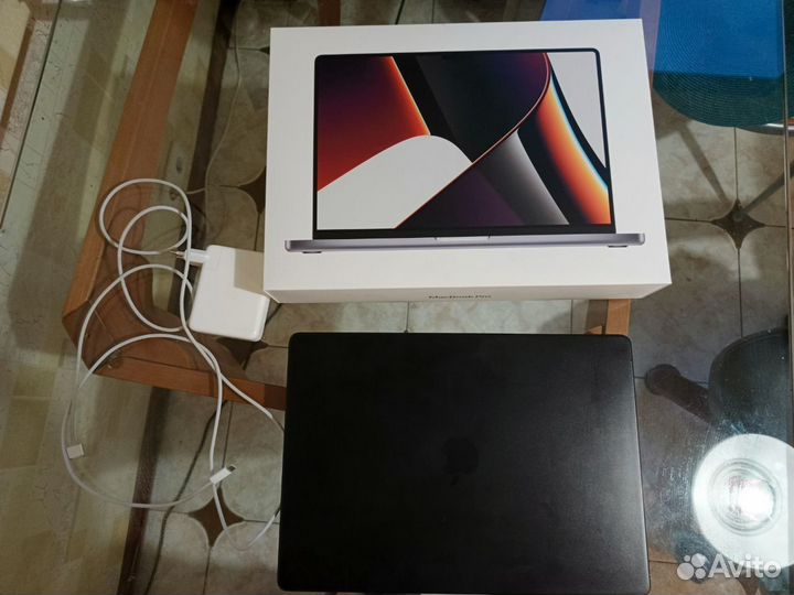 MacBook Pro 16 M1 32Gb 512Gb