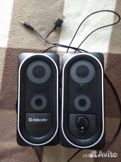 Колонки для компьютера 2.0