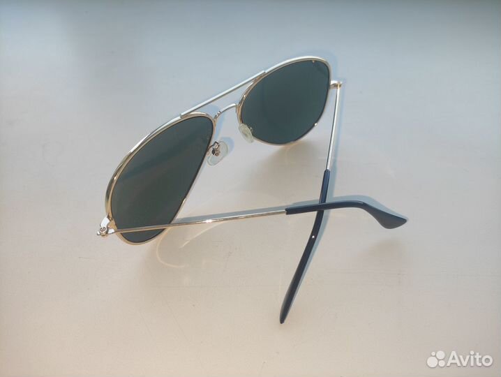 Солнечные очки женские