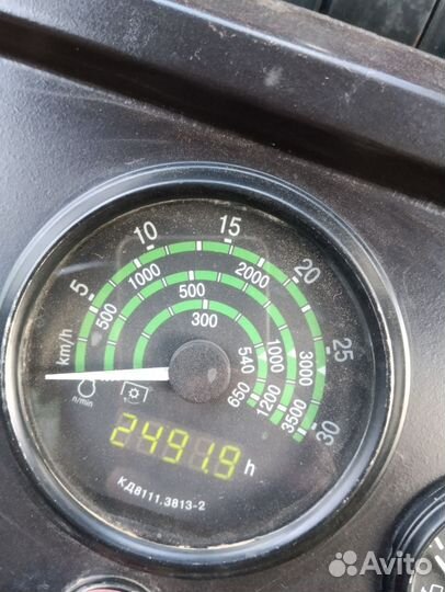 Трактор МТЗ (Беларус) 320, 2015