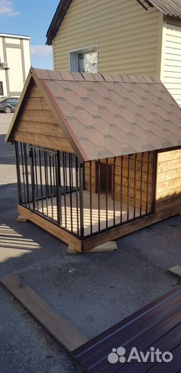 Вольер будка