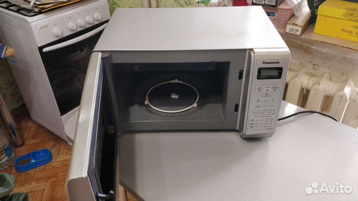 Микроволновая печь Panasonic (не раб)