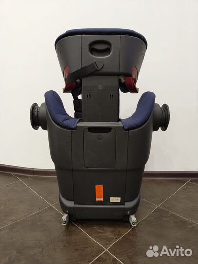 Автомобильное детское кресло от 9 до 36 кг