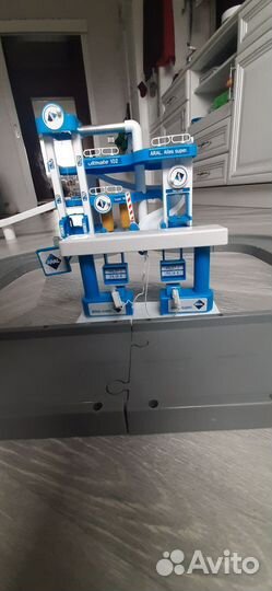 Автопарковка игрушечная