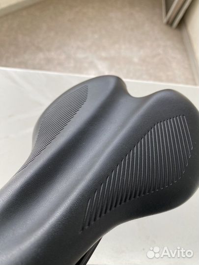 Седло велосипедное format