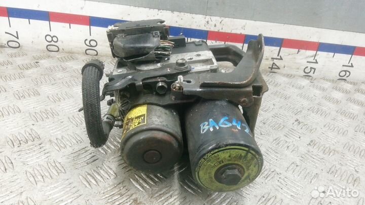 Блок ABS (насос) Lexus RX300/RX330/RX350/RX400h