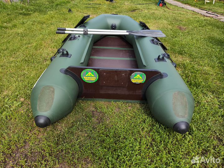 Лодочный моторSea-Pro с лодкой
