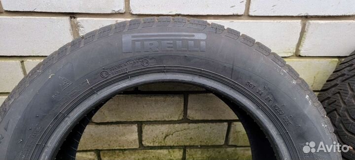Pirelli Winter 190 Snowcontrol 205/55 R16