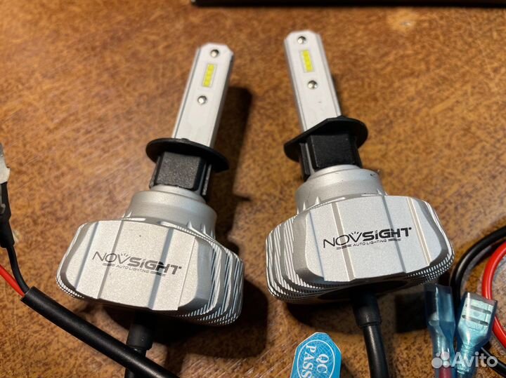 Светодиоды Н1