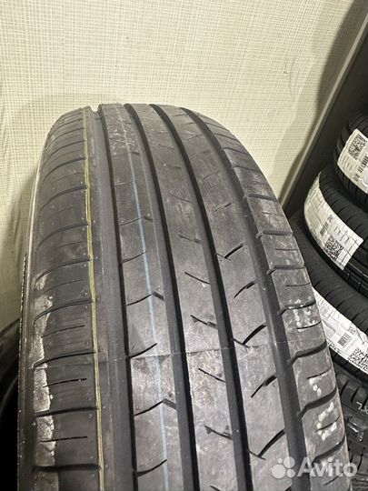 Centara Vanti Touring S1 215/65 R16 98V