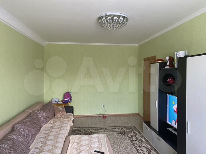 2-к. квартира, 54 м², 1/5 эт.