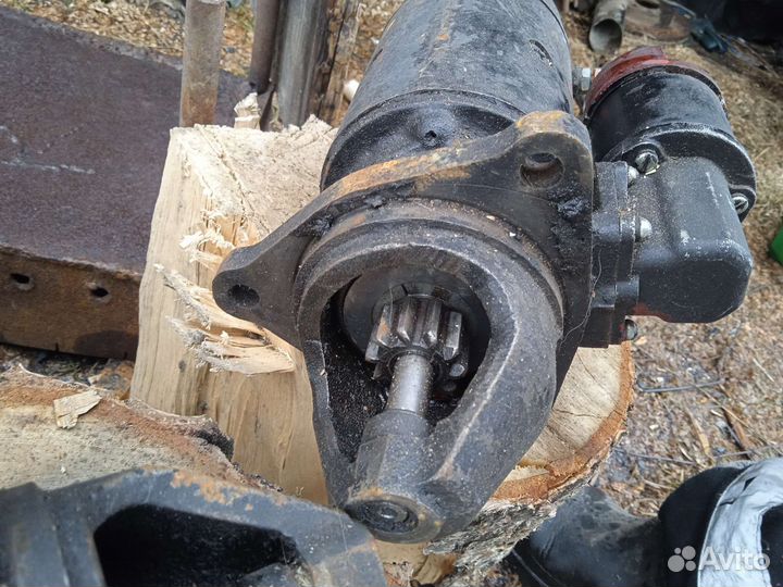 Продам стартер на т 40