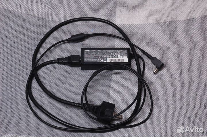 Зарядные устройства для ноутбуков