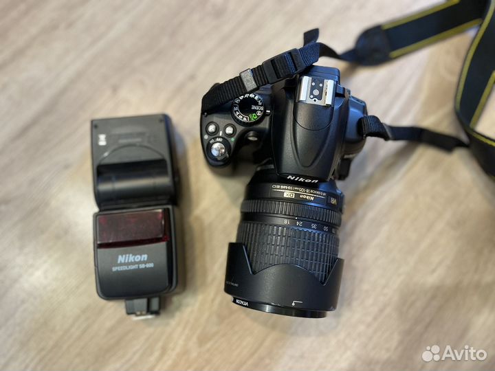 Зеркальный фотоаппарат nikon