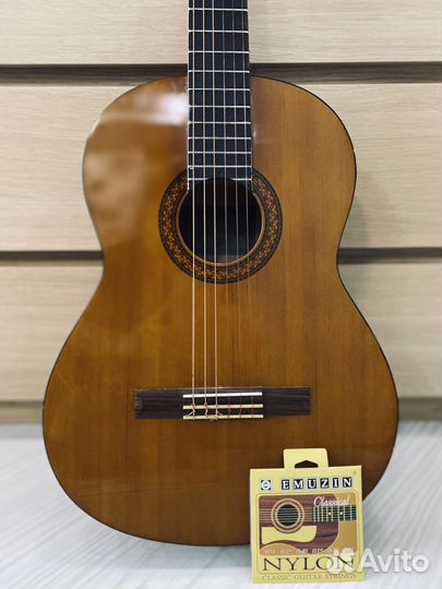 Гитара yamaha c40