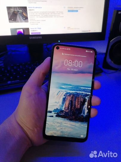 Телефон honor 9c