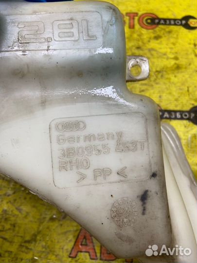 Бачок омывателя Volkswagen Passat B5 AHL 1999