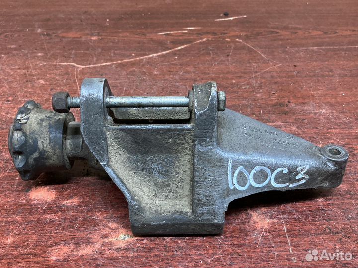 Кронштейн двигателя ауди 100 с3