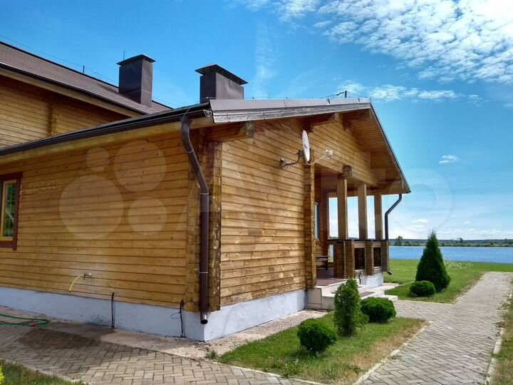 Коттедж 172 м² на участке 1,94 га