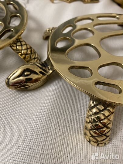 Подставка под горячее из латуни черепаха