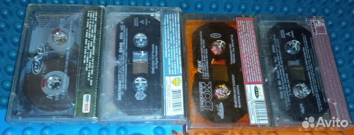 Аудиокассеты ERA и pink