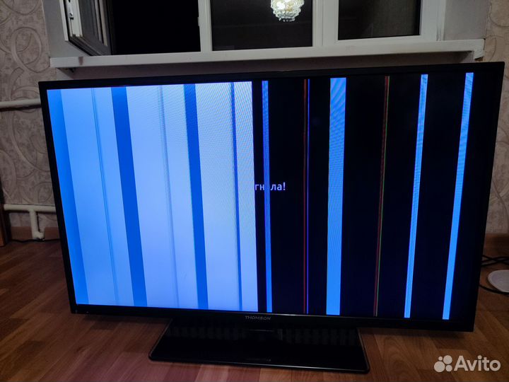 Телевизор Thomson t42e53dhu на запчасти