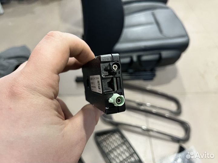 Антенный усилитель AM/FM BMW F20 бмв Ф20