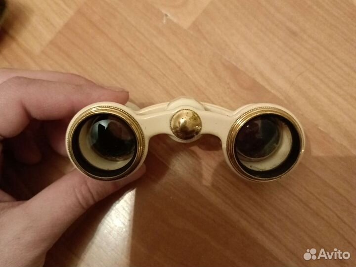 Театральный бинокль