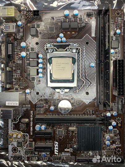 Материнская плата с процессором и памятью 1151