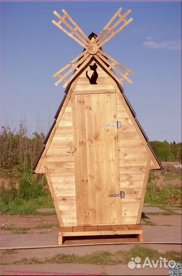 Дачный туалет деревянный SHP789
