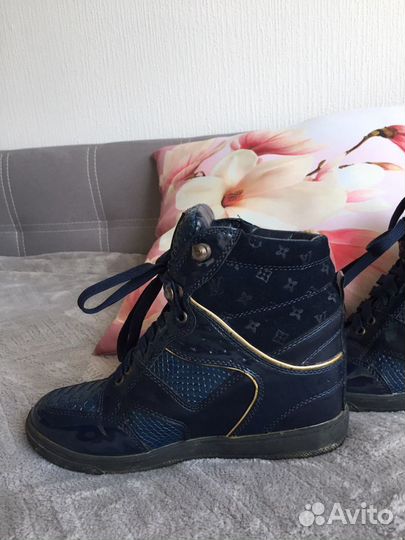 Кроссовки 37 LV