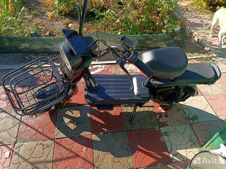 Электроскутер 48v/350w