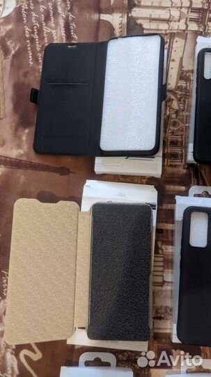 Чехол на телефон