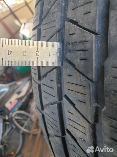 Sinorient 386 235/65 R17 104H
