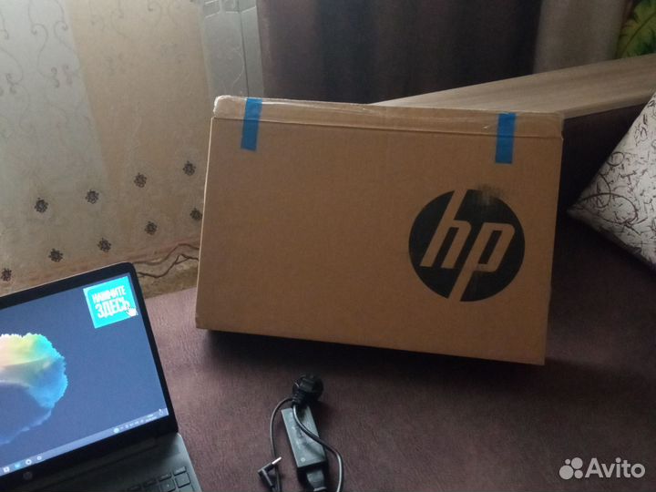 Ноутбук HP 255G8