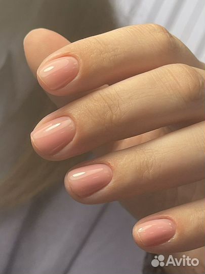 Маникюр и педикюр