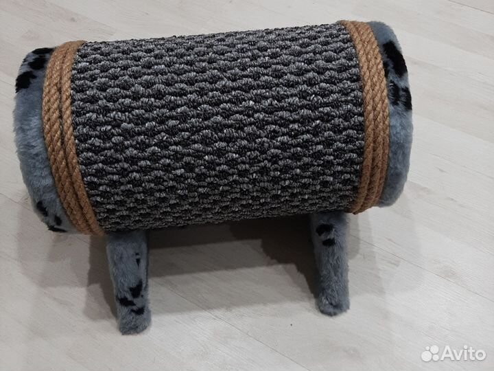 Домик для кошки-когтеточка