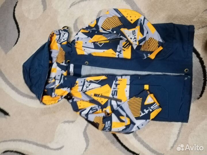 Куртка осенняя