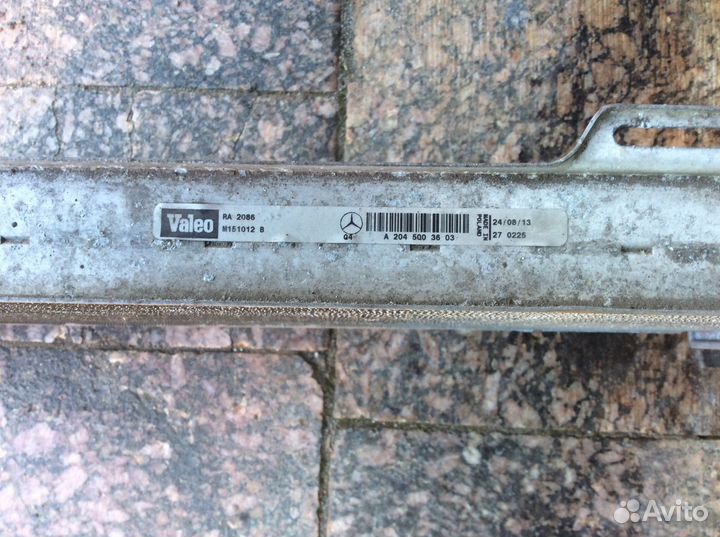 Радиатор для мерседес W204,W211,X204