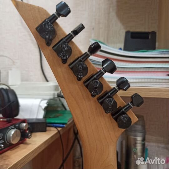 Jackson JS22 Dinky DKA