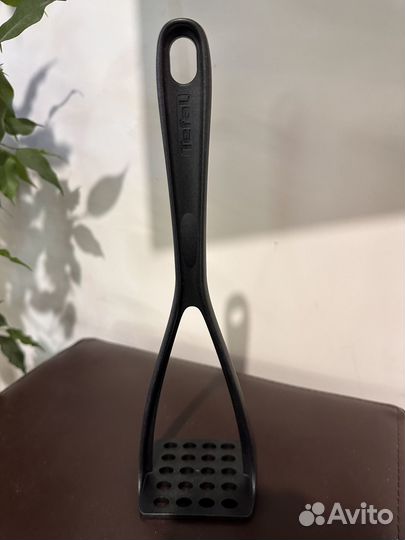 Чайничек, картофеледавилка, формы для льда