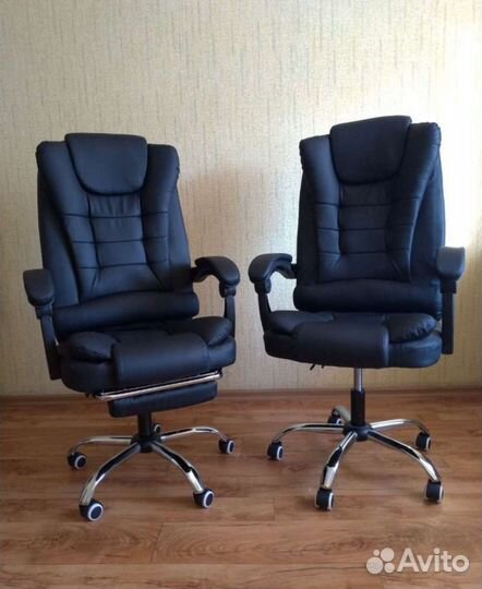 Компьютерное кресло руководителя