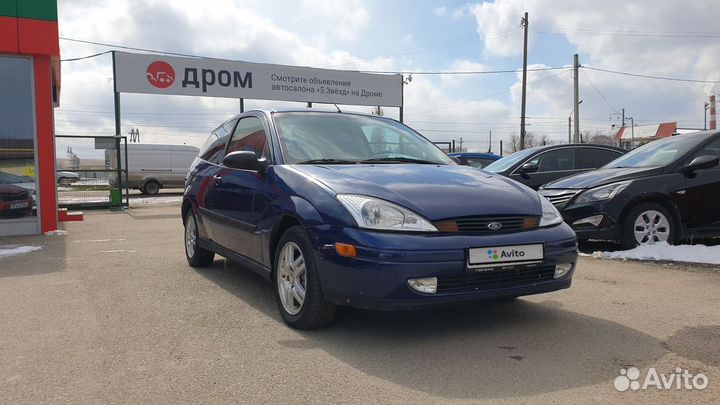 Ford Focus 2.0 МТ, 2000, 143 601 км