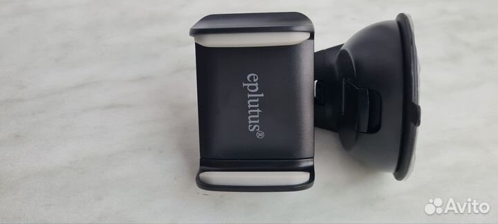 Держатель для телефона в машину