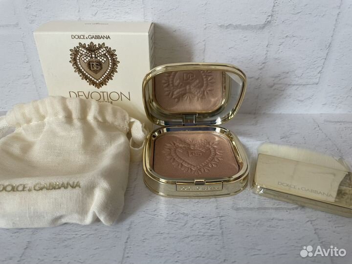 Dolce gabbana devotion хайлайтер