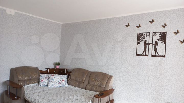 2-к. квартира, 54,4 м², 1/10 эт.