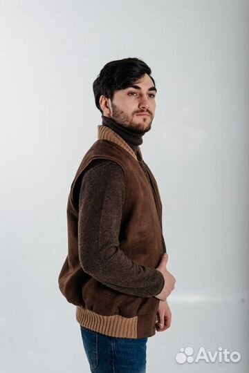 Жилет из верблюжьей шерсти на молнии