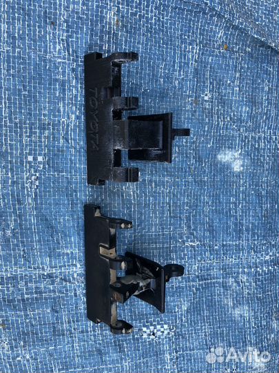 Ручка левой багажной створки Land Cruiser 105