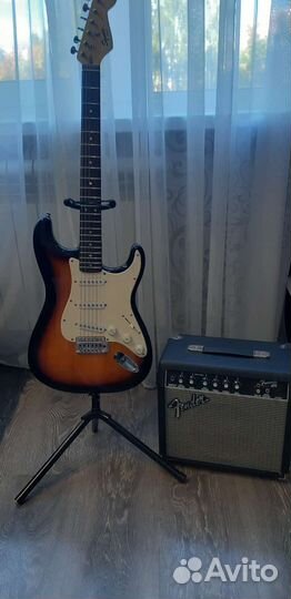 Электрогитара