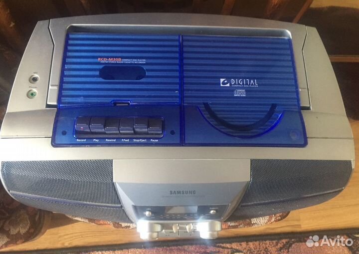 Магнитола бумбокс Samsung RCD-M30B